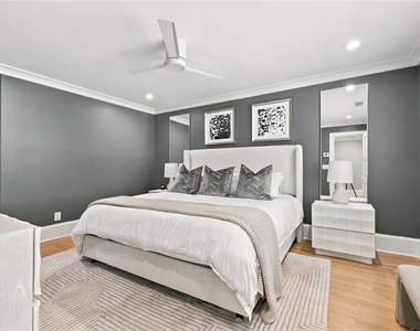 5179 Meadowlake Drive - Photo Thumbnail 19