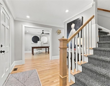 5179 Meadowlake Drive - Photo Thumbnail 5