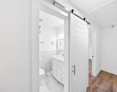 115 Northridge Drive - Photo Thumbnail 7