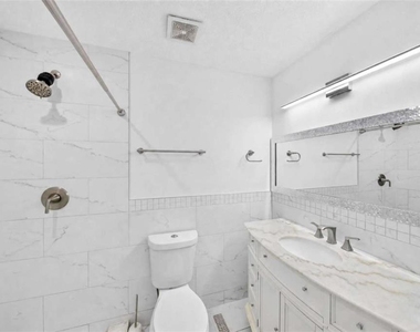 115 Northridge Drive - Photo Thumbnail 6