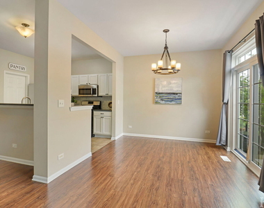 533 N Red Deer Road - Photo Thumbnail 8