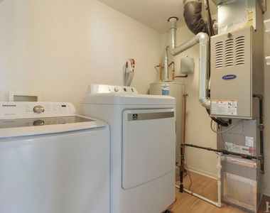 533 N Red Deer Road - Photo Thumbnail 18