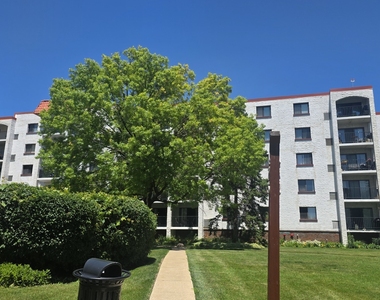 475 Plum Creek Drive - Photo Thumbnail 1