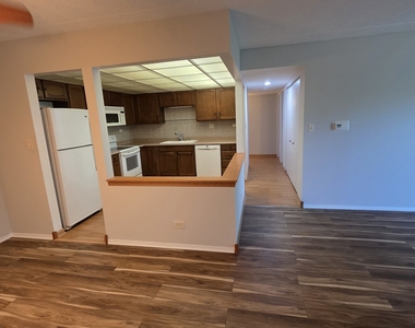 475 Plum Creek Drive - Photo Thumbnail 16
