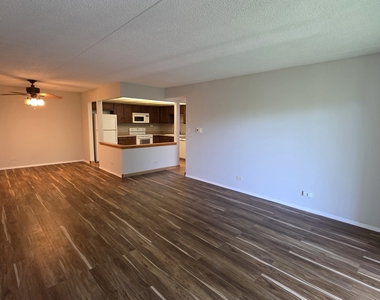 475 Plum Creek Drive - Photo Thumbnail 17