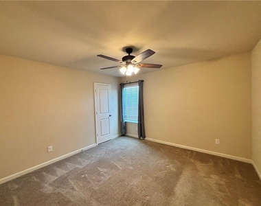 160 Innis Brook Circle - Photo Thumbnail 13