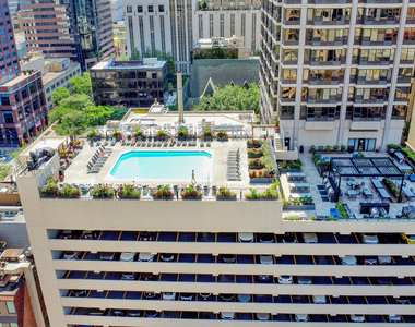 30 E Huron Street - Photo Thumbnail 23