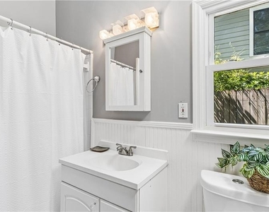 2270 1st Avenue Ne - Photo Thumbnail 16