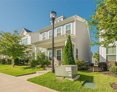 2003 Springfield Road - Photo Thumbnail 4