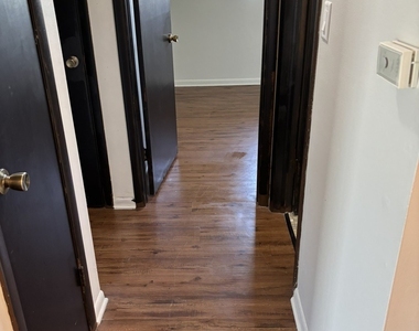 200 Madison Street - Photo Thumbnail 8
