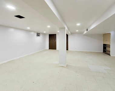 5142 Jarlath Avenue - Photo Thumbnail 28
