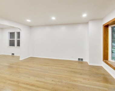 5142 Jarlath Avenue - Photo Thumbnail 4