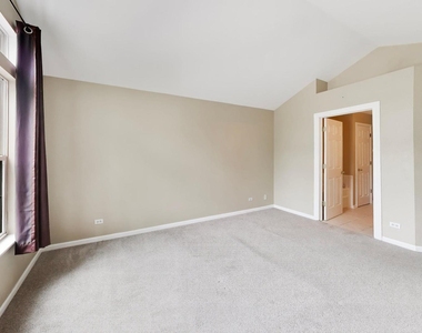 939 Charlela Lane - Photo Thumbnail 15