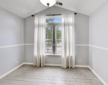 939 Charlela Lane - Photo Thumbnail 8