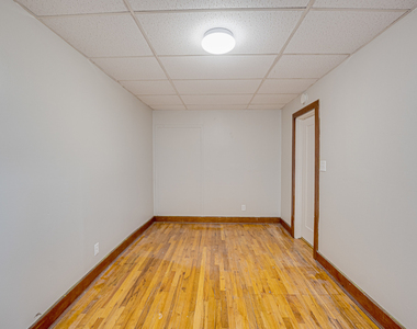 217 S 3rd Street - Photo Thumbnail 6