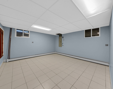 2226 Shannondale Road - Photo Thumbnail 18