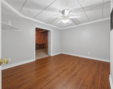 3760 Peachbluff Court - Photo Thumbnail 17