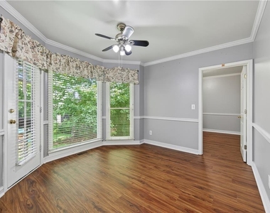 3760 Peachbluff Court - Photo Thumbnail 5