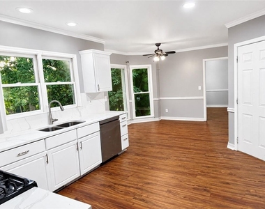 3760 Peachbluff Court - Photo Thumbnail 4