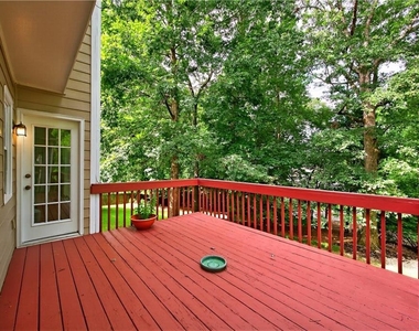 3760 Peachbluff Court - Photo Thumbnail 19