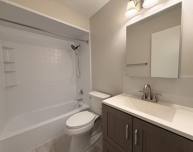 4508 Park Avenue - Photo Thumbnail 7