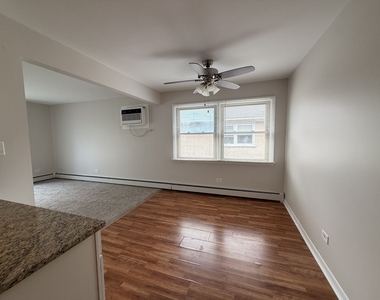 4508 Park Avenue - Photo Thumbnail 5