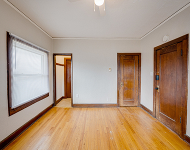 217 S 3rd Street - Photo Thumbnail 3