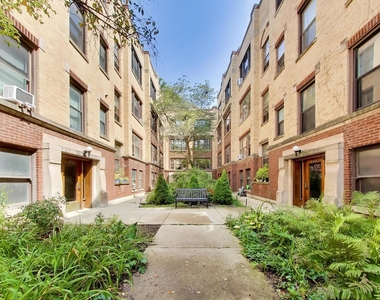 5421 S Dorchester Avenue - Photo Thumbnail 18