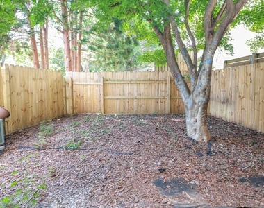 5031 Bell Drive Se - Photo Thumbnail 17