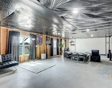 4770 Burningbush Way - Photo Thumbnail 32