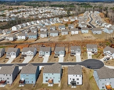 4770 Burningbush Way - Photo Thumbnail 41