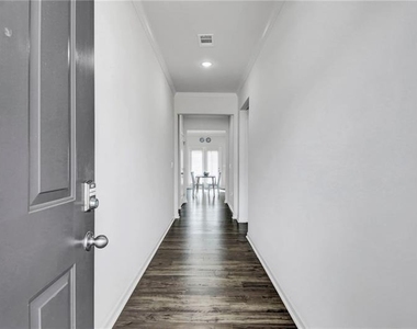 4770 Burningbush Way - Photo Thumbnail 2