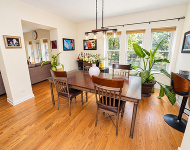 1021 E 46th Street - Photo Thumbnail 2
