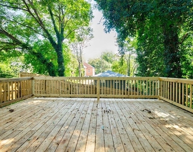 1040 Hubbard Street Sw - Photo Thumbnail 42