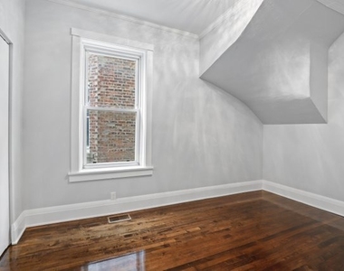 2641 W Altgeld Street - Photo Thumbnail 13