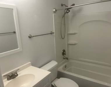 535 S Cleveland Avenue - Photo Thumbnail 9