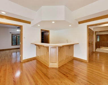 1400 Kurtis Lane - Photo Thumbnail 19