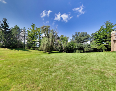 1400 Kurtis Lane - Photo Thumbnail 43