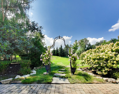 1400 Kurtis Lane - Photo Thumbnail 41