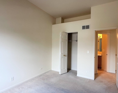 7 Blue Stem Court - Photo Thumbnail 14