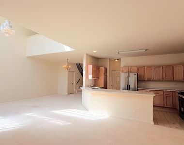 7 Blue Stem Court - Photo Thumbnail 5