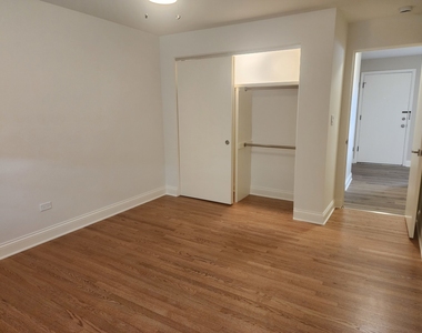 6024 W Irving Park Road - Photo Thumbnail 10