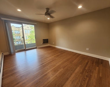6024 W Irving Park Road - Photo Thumbnail 3