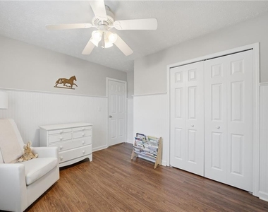1810 Westwind Drive - Photo Thumbnail 23