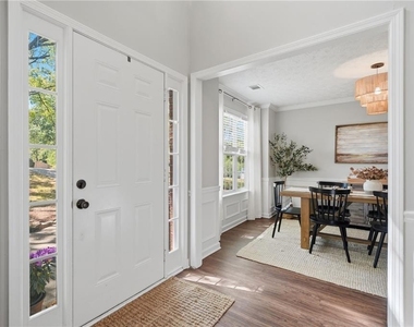 1810 Westwind Drive - Photo Thumbnail 4