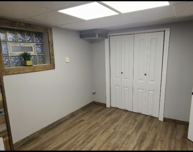 11225 S Sawyer Avenue - Photo Thumbnail 14