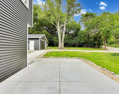 1444 Seminole Road - Photo Thumbnail 31