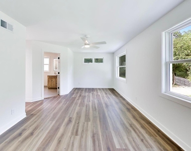 1444 Seminole Road - Photo Thumbnail 17
