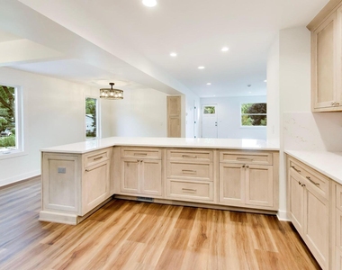 1444 Seminole Road - Photo Thumbnail 6