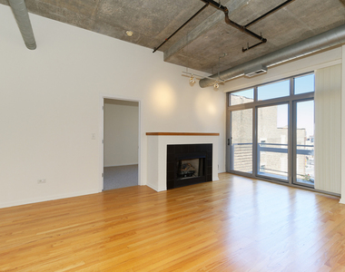 933 W Van Buren Street - Photo Thumbnail 5
